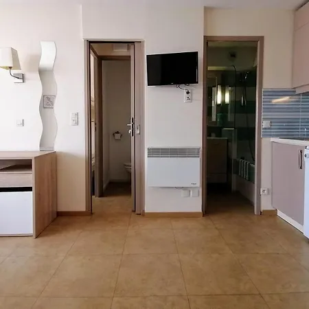 Terrasse Vue Mer, Piscine, Parking Apartment