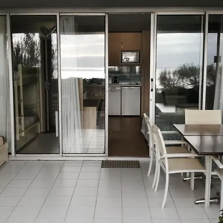 Terrasse Vue Mer, Piscine, Parking Apartment *
